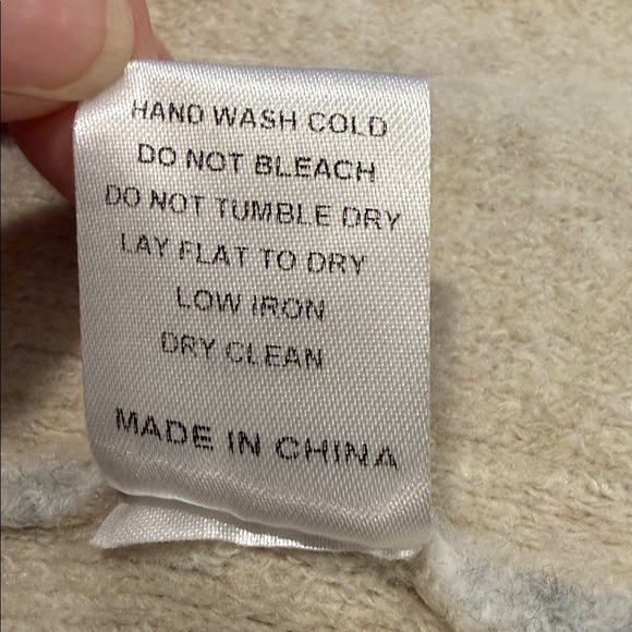 Anthropologie Maude Vivante Cozy Gray Open Cardigan Sweater Colorful Wrist Sz L - Picture 9 of 11